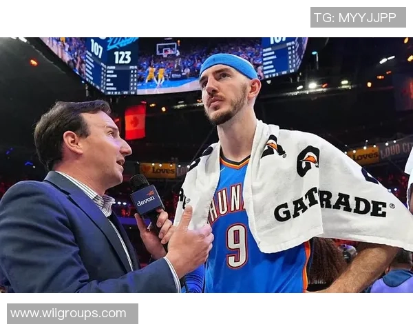 亚历克斯卡鲁索的篮球旅程与职业生涯的辉煌成就分析